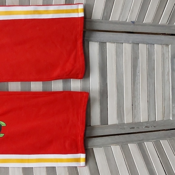 Women's Looney Tunes Graphic Flare Lounge Pants | Small - Picture 2 of 9